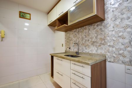 Apartamento à venda com 80m², 2 quartos e sem vaga Apartamento à venda com 80m², 2 quartos e sem vagaCozinha