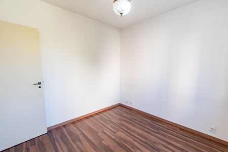 Apartamento à venda com 113m², 3 quartos e 2 vagas Apartamento à venda com 113m², 3 quartos e 2 vagasQuarto 2