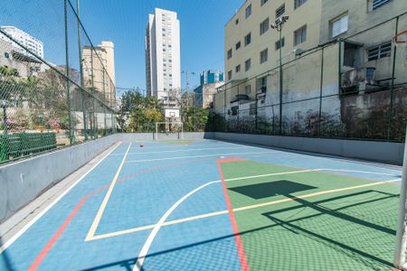 Apartamento à venda com 113m², 3 quartos e 2 vagas Apartamento à venda com 113m², 3 quartos e 2 vagasÁrea comum - Quadra