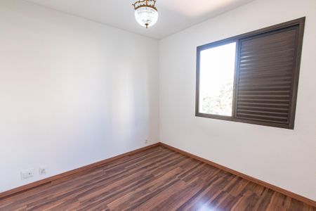 Apartamento à venda com 113m², 3 quartos e 2 vagas Apartamento à venda com 113m², 3 quartos e 2 vagasQuarto 2
