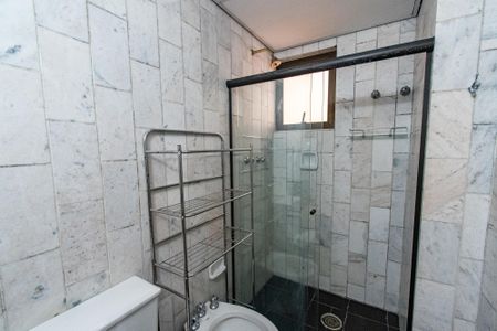 Apartamento à venda com 113m², 3 quartos e 2 vagas Apartamento à venda com 113m², 3 quartos e 2 vagasBanheiro da Suíte