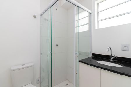 Banheiro de apartamento para alugar com 1 quarto, 21m² em Santana, São Paulo