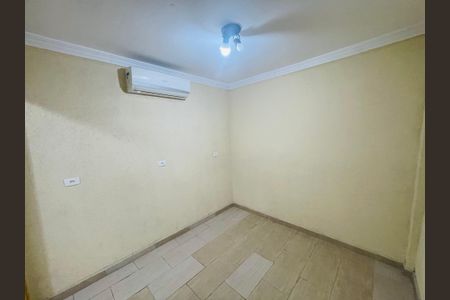 Casa à venda com 150m², 3 quartos e 2 vagasQuarto 3
