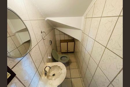 Casa à venda com 150m², 3 quartos e 2 vagasLavabo