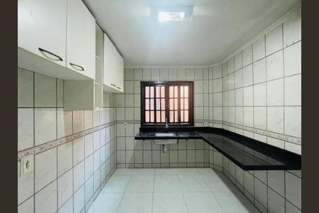 Casa à venda com 150m², 3 quartos e 2 vagasCozinha
