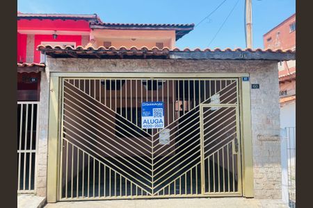 Casa à venda com 150m², 3 quartos e 2 vagasPlaca instalada na fachada do imóvel 