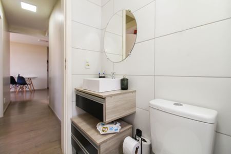 Apartamento à venda com 51m², 2 quartos e 1 vaga Apartamento à venda com 51m², 2 quartos e 1 vagaBanheiro