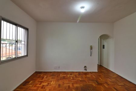 Apartamento à venda com 45m², 1 quarto e 1 vagaSala/Quarto