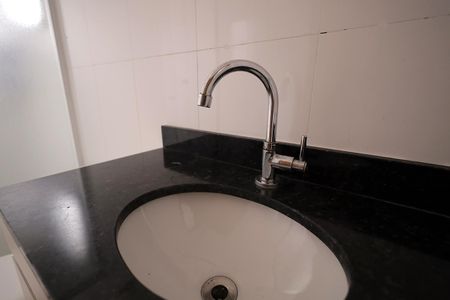 Apartamento à venda com 79m², 3 quartos e 2 vagas Apartamento à venda com 79m², 3 quartos e 2 vagasBanheiro da Suíte