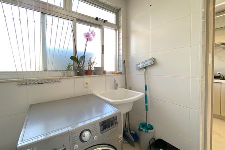 Apartamento à venda com 98m², 4 quartos e 3 vagasÁrea de Serviço