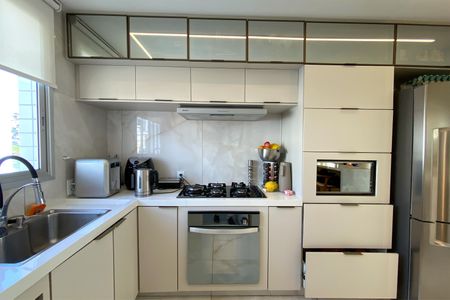 Apartamento à venda com 98m², 4 quartos e 3 vagasCozinha