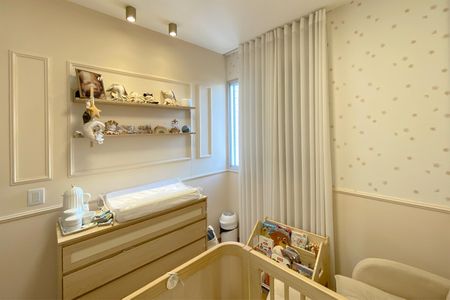 Apartamento à venda com 98m², 4 quartos e 3 vagasQuarto 2