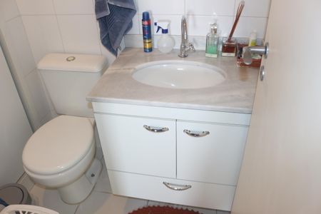 Apartamento à venda com 64m², 2 quartos e 1 vagaBanheiro 