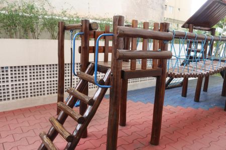 Apartamento à venda com 64m², 2 quartos e 1 vagaÁrea comum - Playground