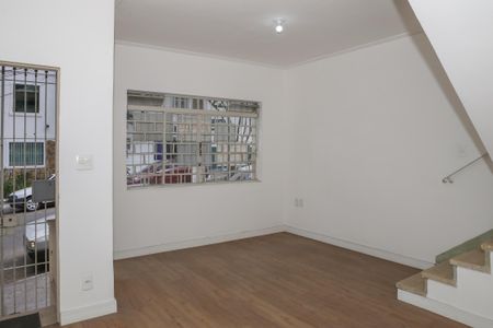 Sala de casa à venda com 2 quartos, 93m² em Lapa, São Paulo