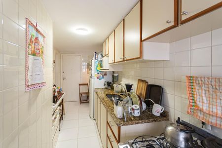 Apartamento à venda com 92m², 3 quartos e 1 vagaCozinha