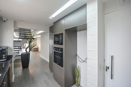 Apartamento à venda com 288m², 3 quartos e 3 vagas Apartamento à venda com 288m², 3 quartos e 3 vagasCozinha