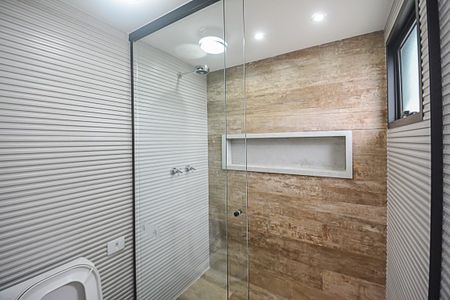 Apartamento à venda com 288m², 3 quartos e 3 vagas Apartamento à venda com 288m², 3 quartos e 3 vagasBanheiro da Suíte