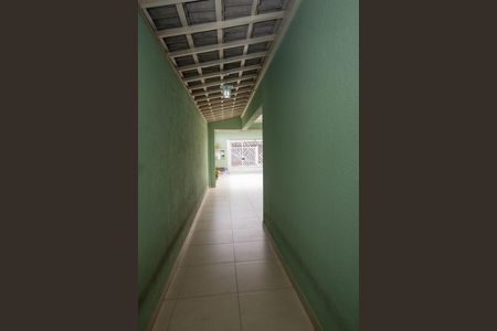 Casa à venda com 200m², 3 quartos e 4 vagas Casa à venda com 200m², 3 quartos e 4 vagasHall de entrada