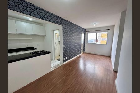 Sala de apartamento para alugar com 2 quartos, 56m² em Picanço, Guarulhos