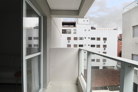 Apartamento para alugar com 51m², 2 quartos e 1 vaga Apartamento para alugar com 51m², 2 quartos e 1 vagaVaranda