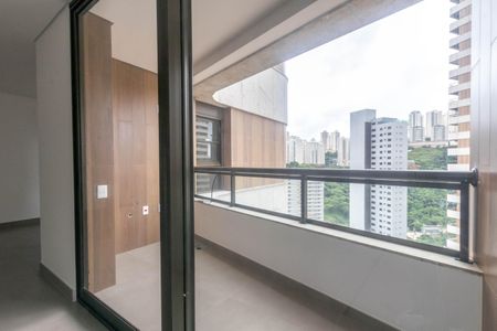 Varanda de apartamento à venda com 4 quartos, 142m² em Vila das Flores, Nova Lima