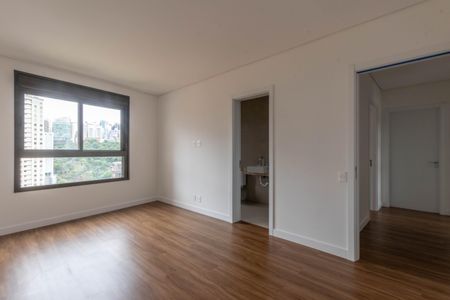 Apartamento à venda com 142m², 4 quartos e 3 vagasQuarto 3