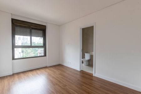Apartamento à venda com 142m², 4 quartos e 3 vagasQuarto 2