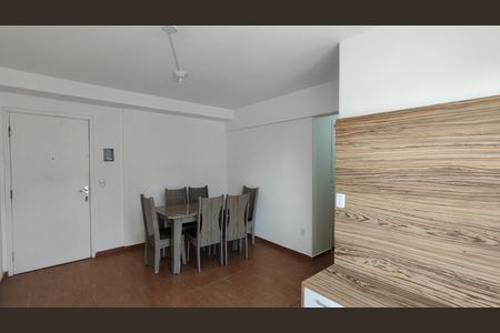 Apartamento para alugar com 50m², 2 quartos e 1 vagaSala