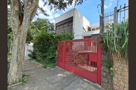 Casa à venda com 317m², 4 quartos e 5 vagas Casa à venda com 317m², 4 quartos e 5 vagasFoto 72