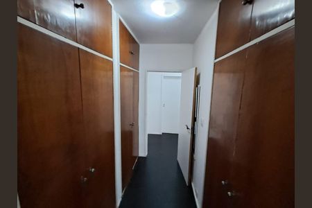 Casa à venda com 317m², 4 quartos e 5 vagas Casa à venda com 317m², 4 quartos e 5 vagasFoto 22