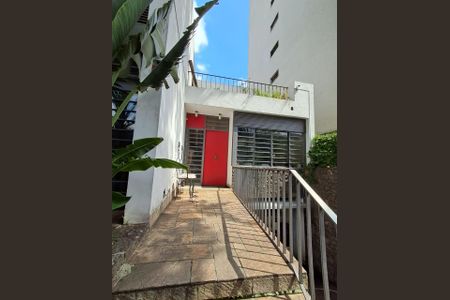 Casa à venda com 317m², 4 quartos e 5 vagas Casa à venda com 317m², 4 quartos e 5 vagasFoto 50