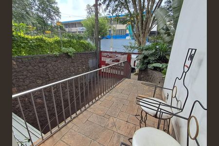 Casa à venda com 317m², 4 quartos e 5 vagas Casa à venda com 317m², 4 quartos e 5 vagasFoto 42