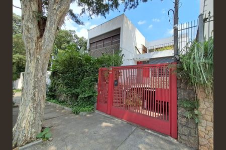 Casa à venda com 317m², 4 quartos e 5 vagas Casa à venda com 317m², 4 quartos e 5 vagasFoto 71