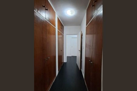Casa à venda com 317m², 4 quartos e 5 vagas Casa à venda com 317m², 4 quartos e 5 vagasFoto 23