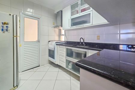 Apartamento para alugar com 90m², 3 quartos e 2 vagas Apartamento para alugar com 90m², 3 quartos e 2 vagascozinha