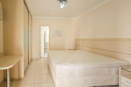 Apartamento para alugar com 90m², 3 quartos e 2 vagas Apartamento para alugar com 90m², 3 quartos e 2 vagasSuíte