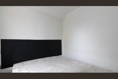 Quarto 1 de apartamento para alugar com 2 quartos, 34m² em Jardim Triana, São Paulo