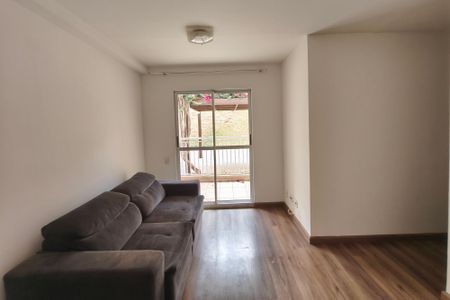 Sala de apartamento para alugar com 3 quartos, 61m² em Jardim Ipaussurama, Campinas