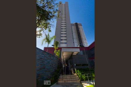 Apartamento à venda com 50m², 2 quartos e 1 vaga Apartamento à venda com 50m², 2 quartos e 1 vagaFachada