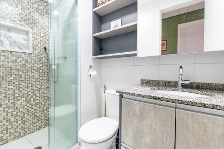 Apartamento à venda com 50m², 2 quartos e 1 vaga Apartamento à venda com 50m², 2 quartos e 1 vagaBanheiro