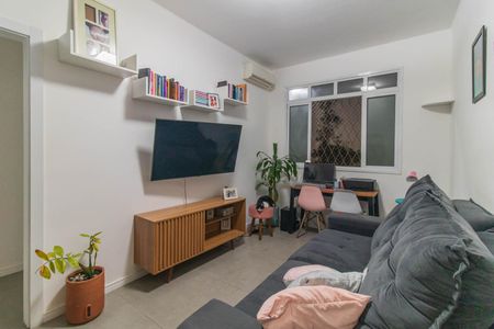Sala de apartamento à venda com 2 quartos, 64m² em Cidade Baixa, Porto Alegre