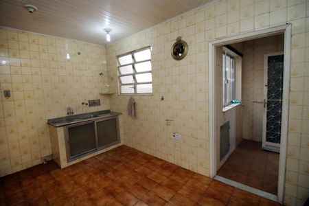 Apartamento à venda com 120m², 2 quartos e 1 vagaCozinha