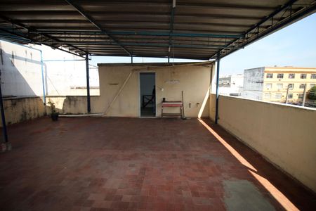 Apartamento à venda com 120m², 2 quartos e 1 vagaTerraço