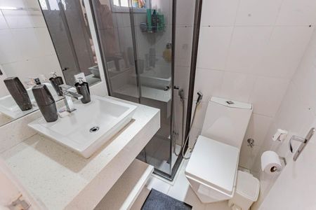 Apartamento à venda com 75m², 3 quartos e 1 vagaBanheiro Social