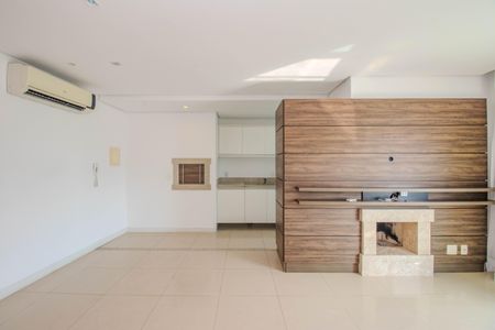 Sala de apartamento para alugar com 1 quarto, 56m² em Três Figueiras, Porto Alegre