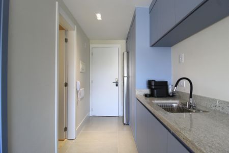 Studio de kitnet/studio para alugar com 1 quarto, 40m² em Indianópolis, São Paulo