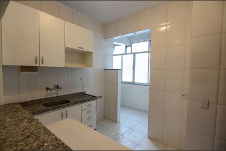 Apartamento à venda com 90m², 2 quartos e 1 vaga Apartamento à venda com 90m², 2 quartos e 1 vagaCozinha