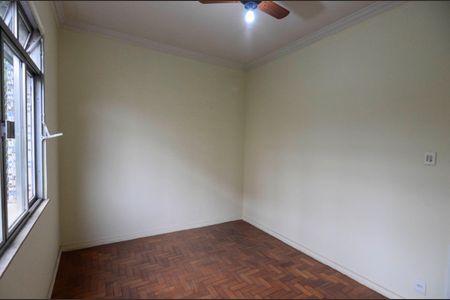 Apartamento à venda com 90m², 2 quartos e 1 vaga Apartamento à venda com 90m², 2 quartos e 1 vagaQuarto 1