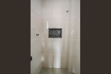 Casa à venda com 113m², 2 quartos e 2 vagas Casa à venda com 113m², 2 quartos e 2 vagasBanheiro Social